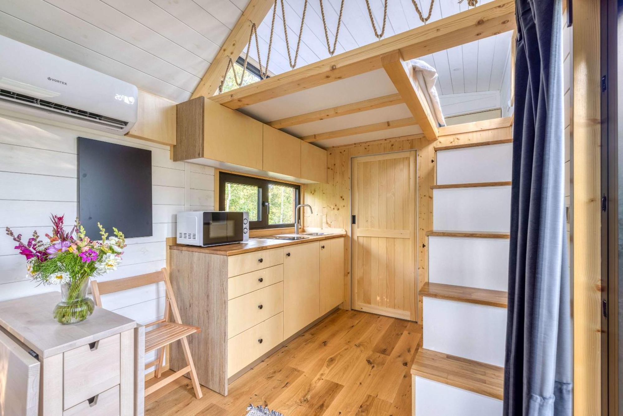 Ezy House 1 By Tiny Away Villa Ezy-sur-Eure Bagian luar foto